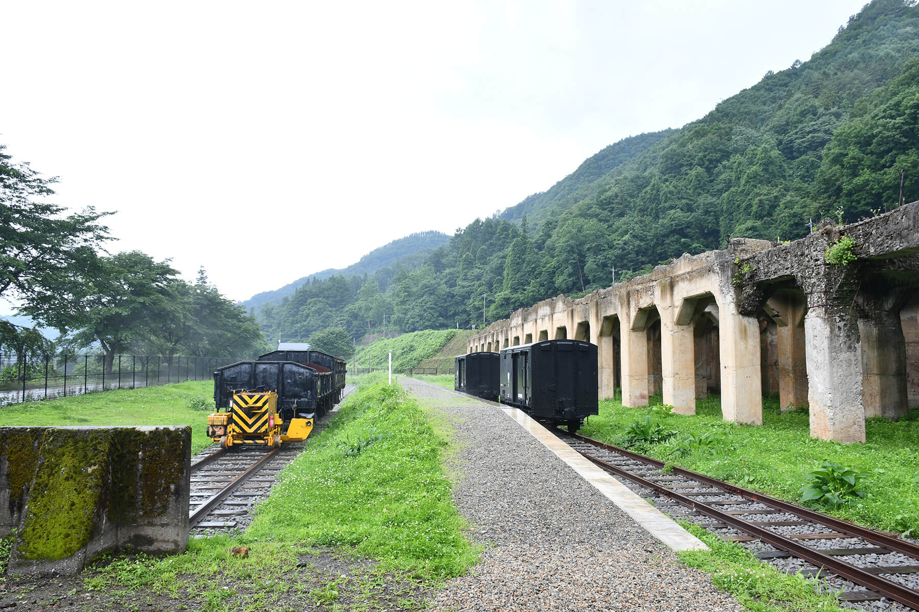 草津温泉から四万温泉へ〈１〉旧太子駅と赤岩集落